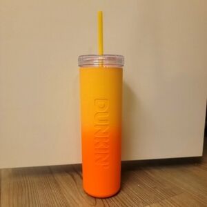 NWT Tumbler Orange Ombré Dunkin Donuts And Straw
